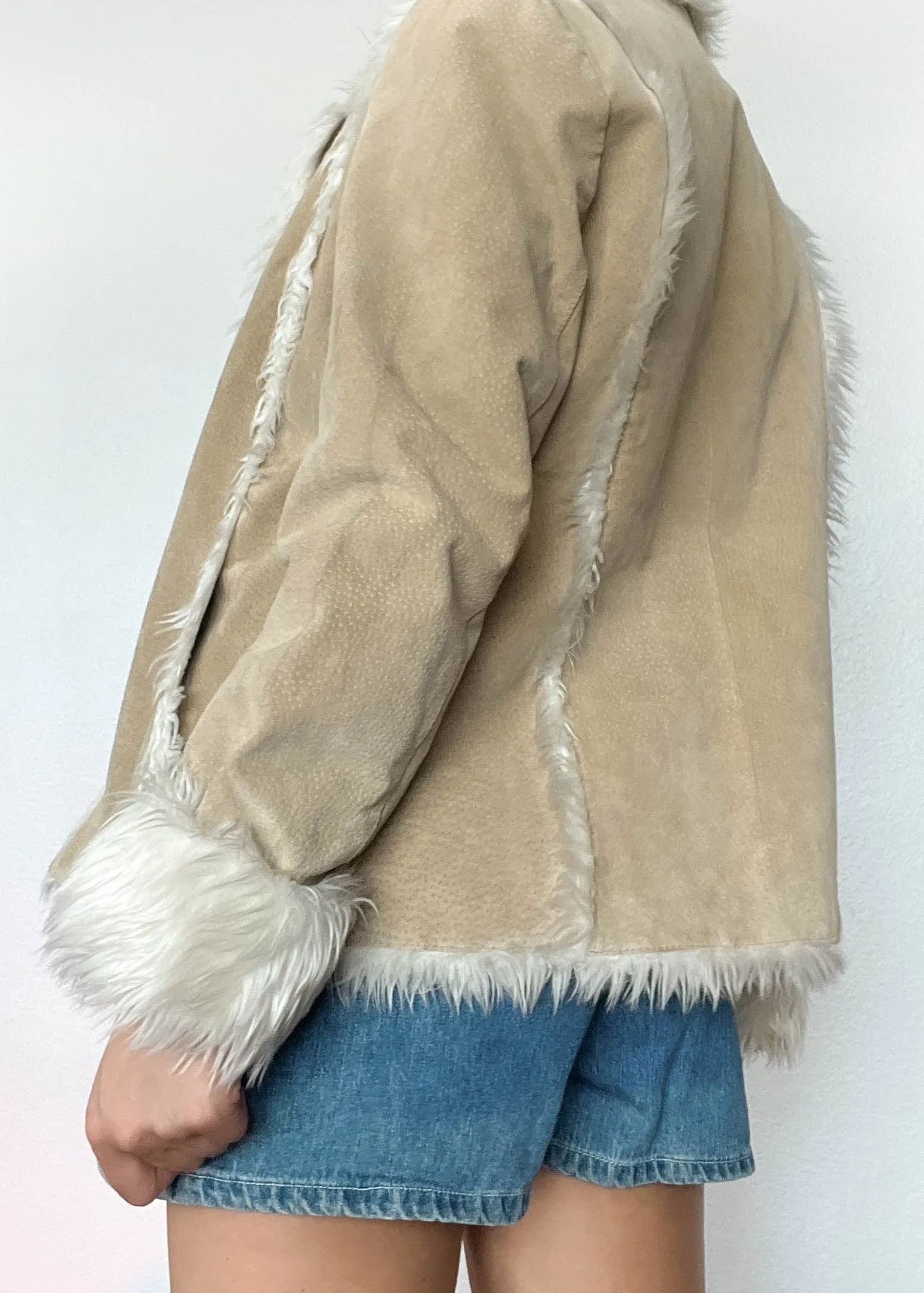 Beige & White Fur Trim Coat (S/M)