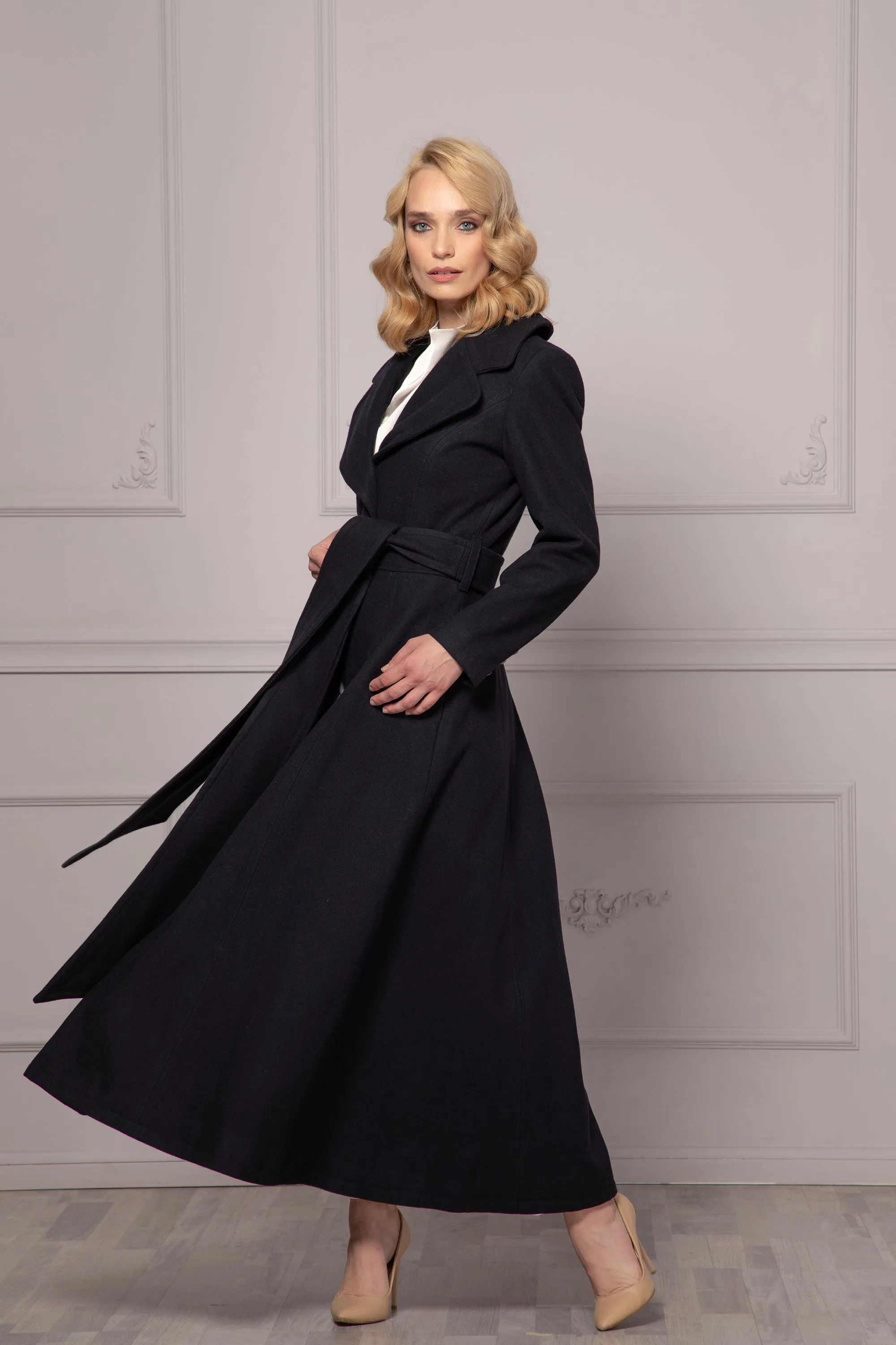 BELTED WOOL OVERCOAT