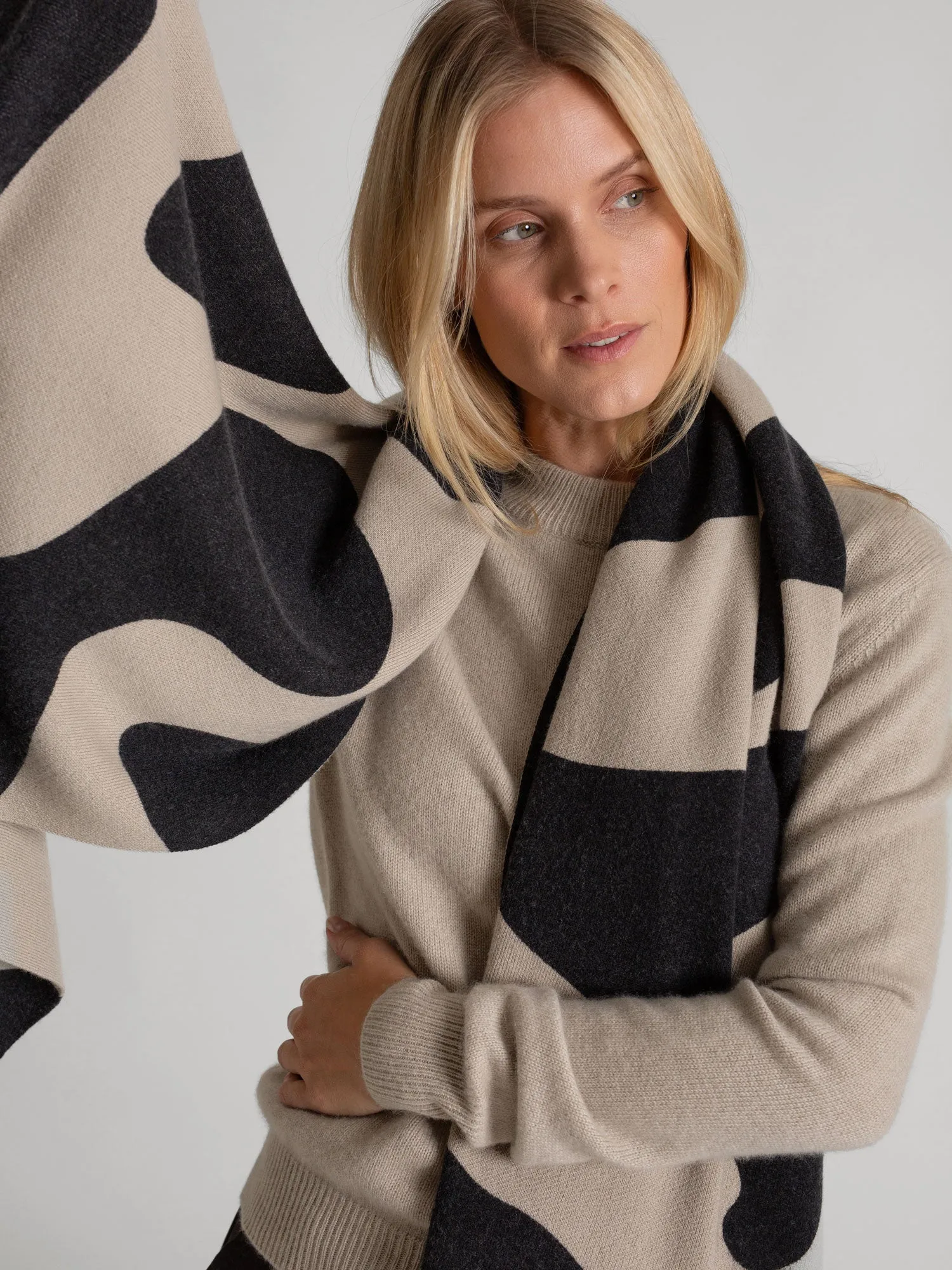 Cashmere scarf "Nobel organic" - black/ginger