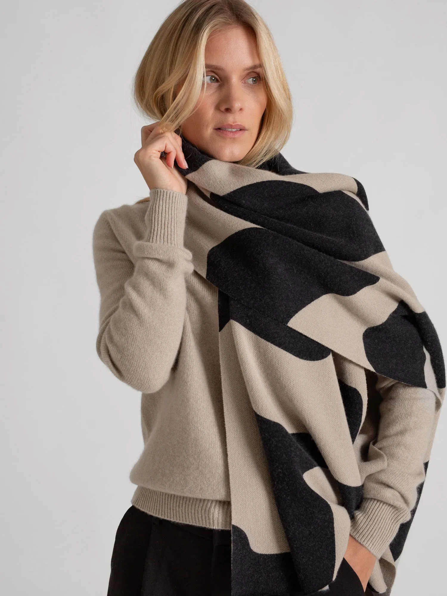 Cashmere scarf "Nobel organic" - black/ginger