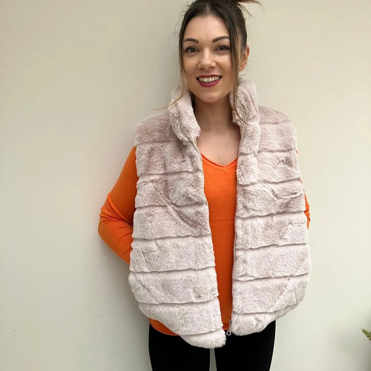 Faux Fur Ribbed Gillet