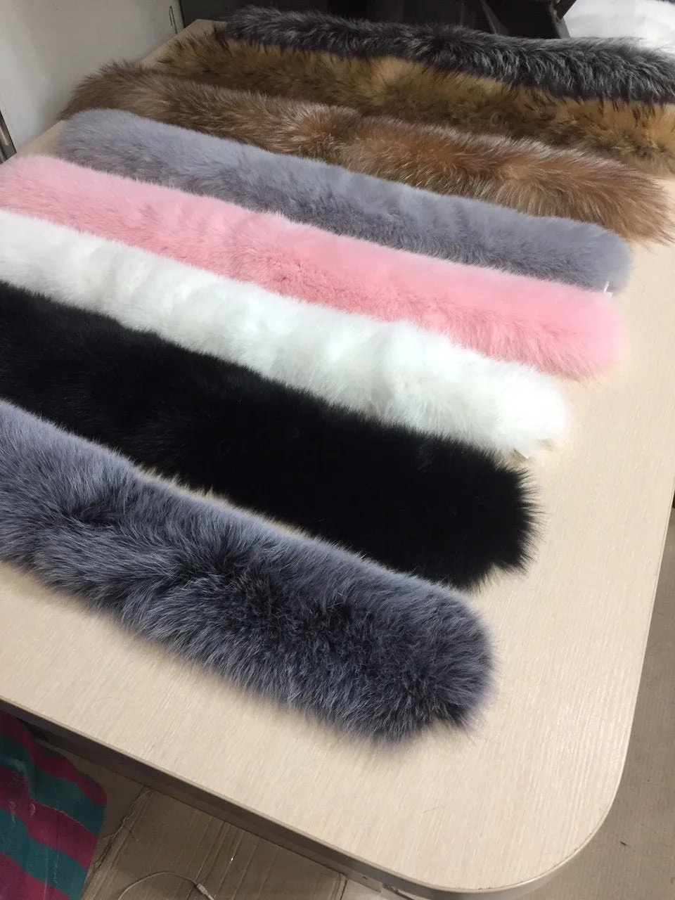 READY to SHIP (not Tail) XL Extra Large Real Fox Fur Trim Hood, Fur collar trim, Fox Fur Collar, Fur Scarf, Fur Ruff, Fox Fur Hood, Hood Fur