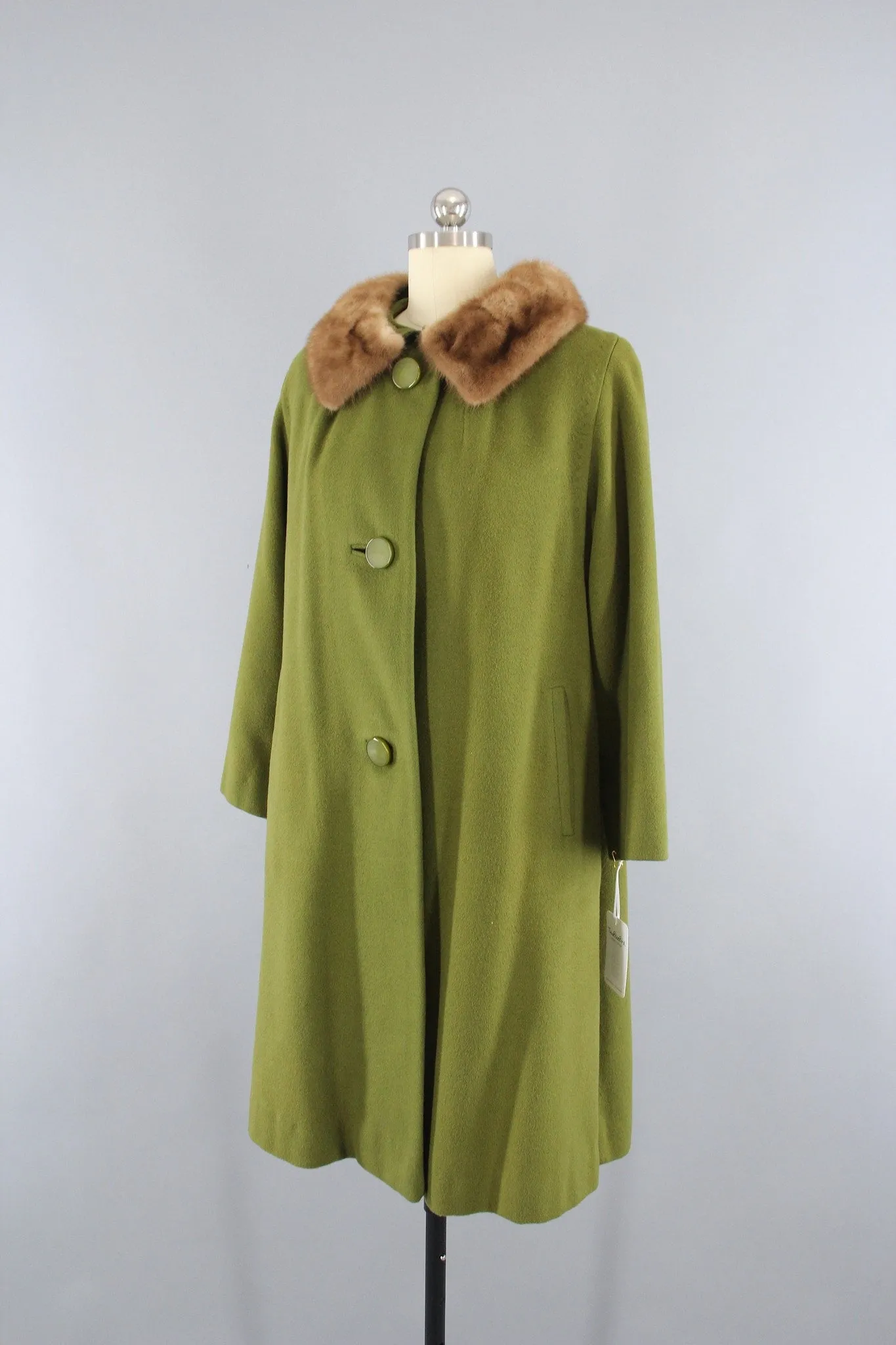 Vintage 1960s Cashmere Coat in Olive Army Green with Fur Collar